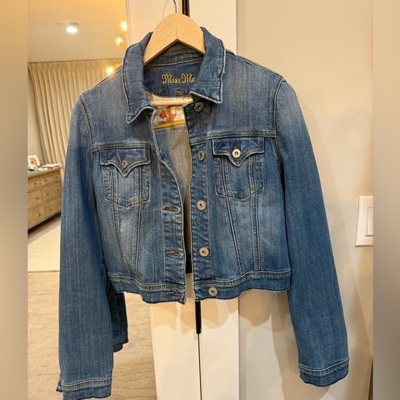 Miss Me Jackets & Blazers - Miss Me Blue Cancun Cropped Jean Jacket with Contrast Stitching Size Large